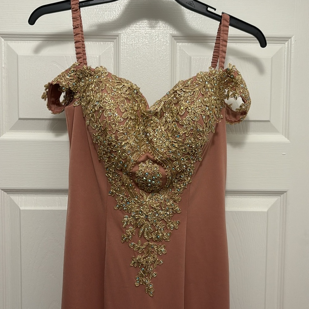 NWT Annie Lee Blush Dress